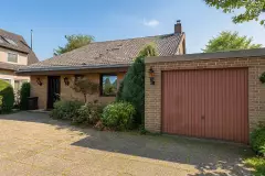 DB556FE6-65D9-4693-B2B7-CA5D63FA11E2